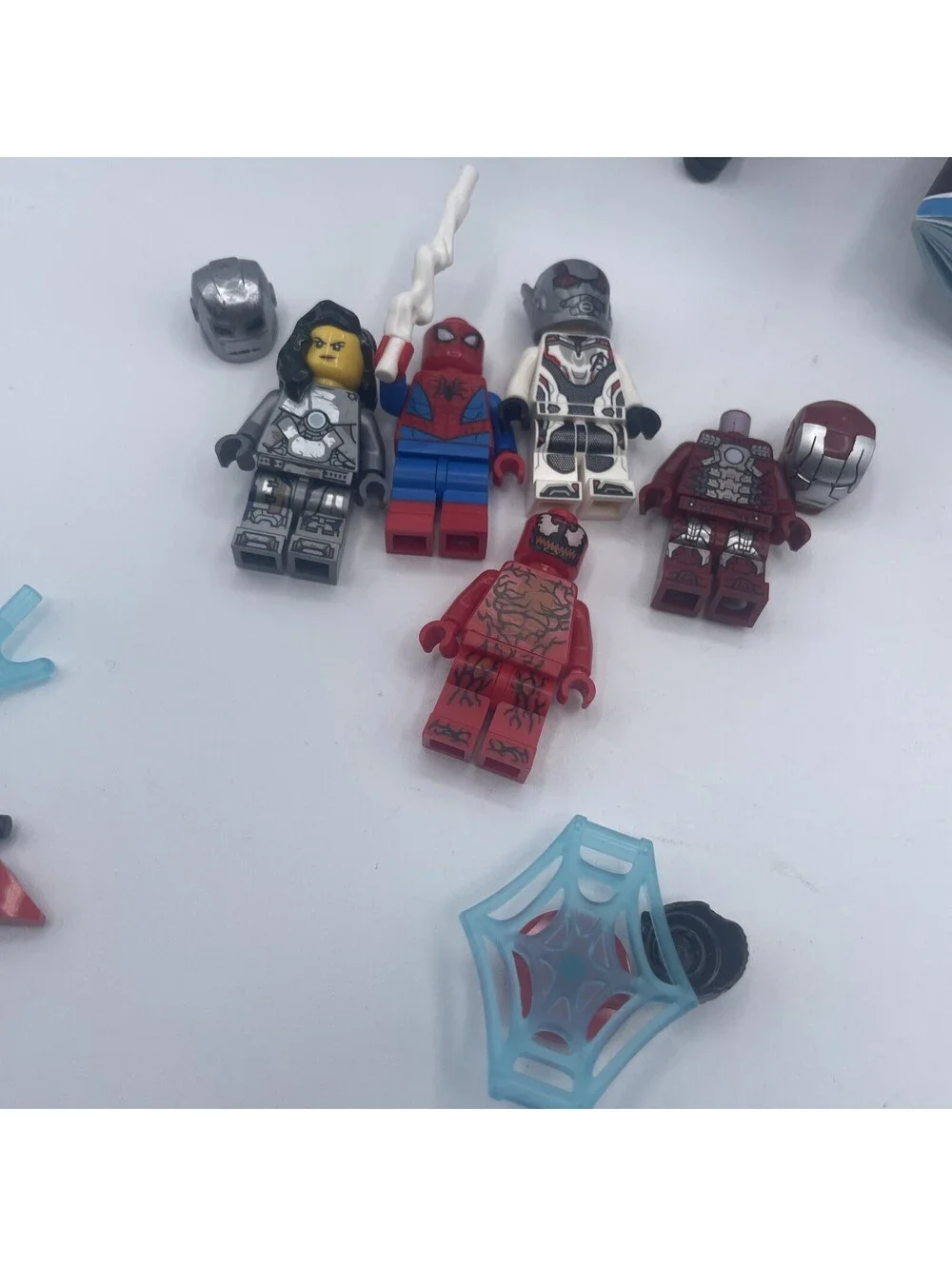 LEGO (76171)  Marvel: Spider-Man Miles Morales Mech Armor & More Marvel Mini Fig